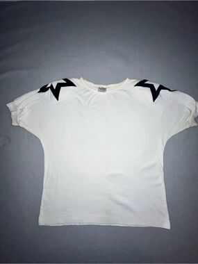 Aileen Petites Women's White Black Star Shoulder Pad T-Shirt S